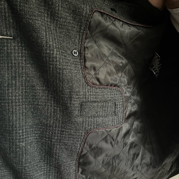 Guess medium Mid-weight wool coat - Picture 10 of 10